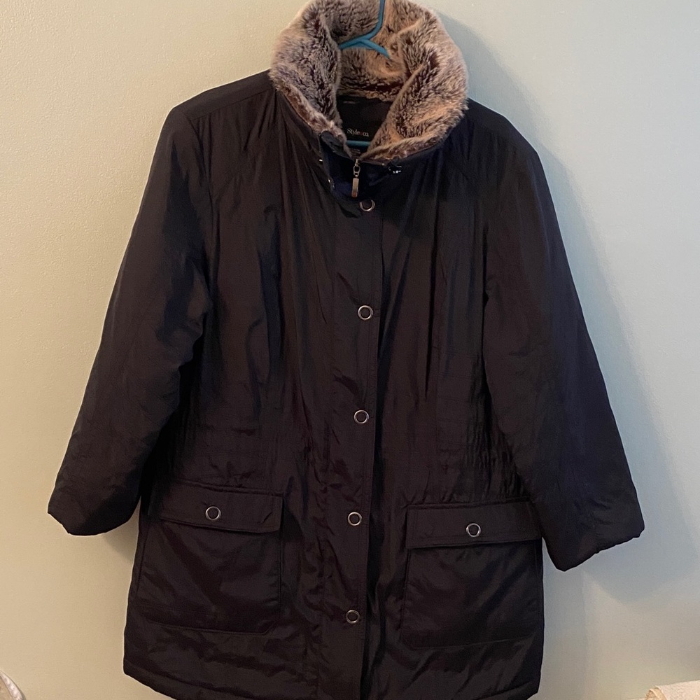 Style & Co. Black Puffer Coat with Faux Fur Collar